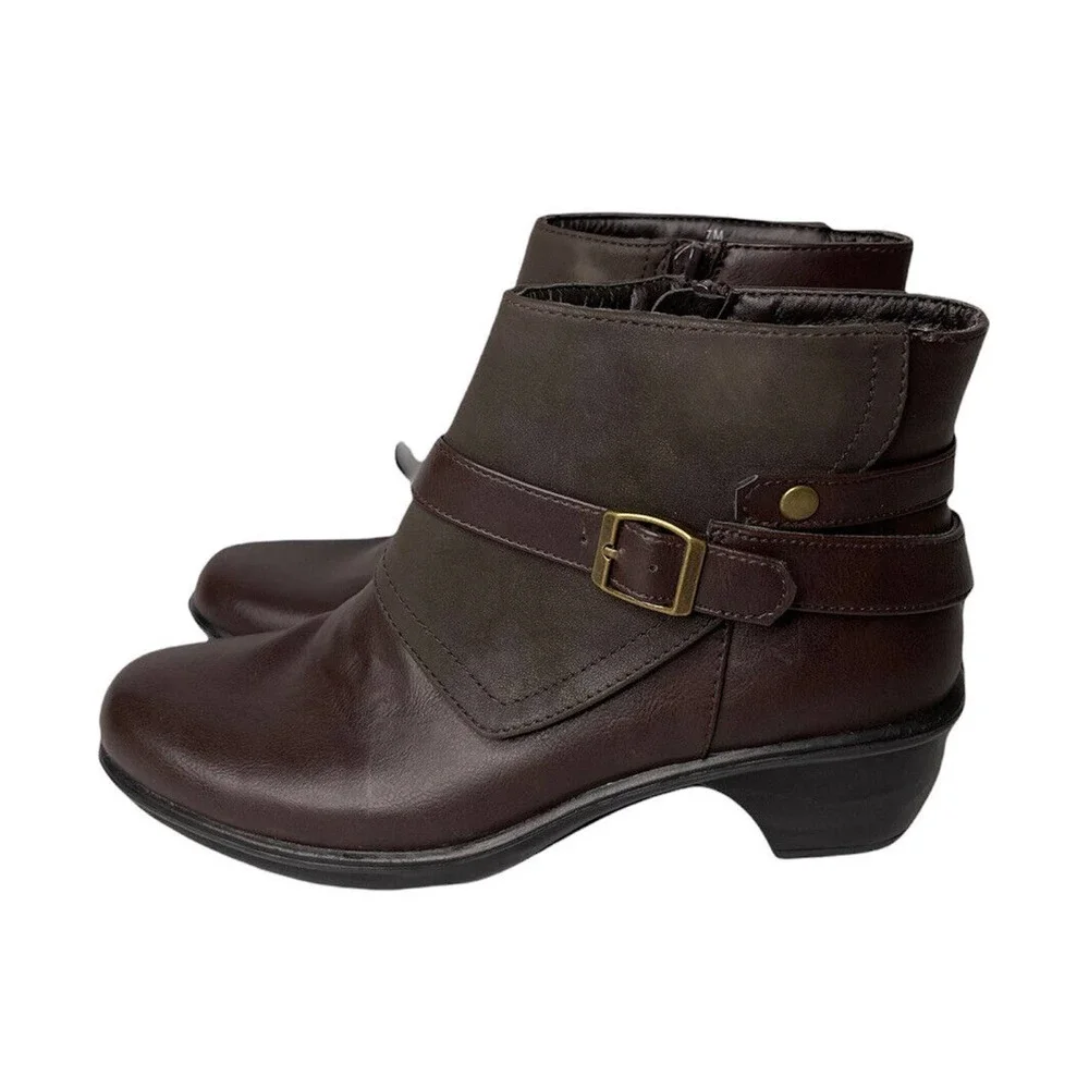 NEW Womens Easy Street Amanda Buckle Faux Brown Leather Ankle Boots Booties Sz 7 - Picture 7 of 10